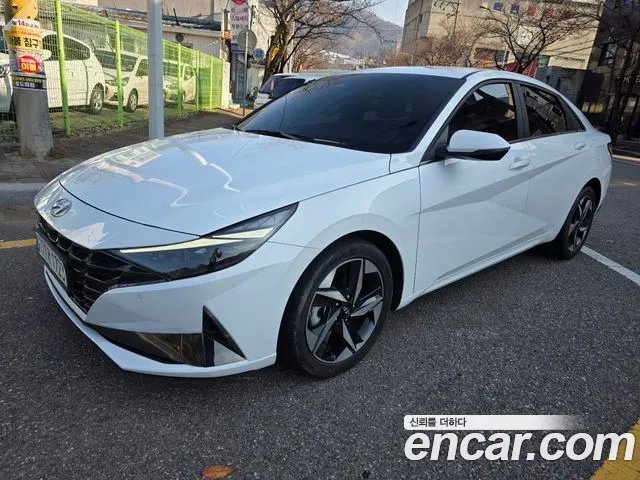 Hyundai Avante (CN7) 1.6 Inspiration