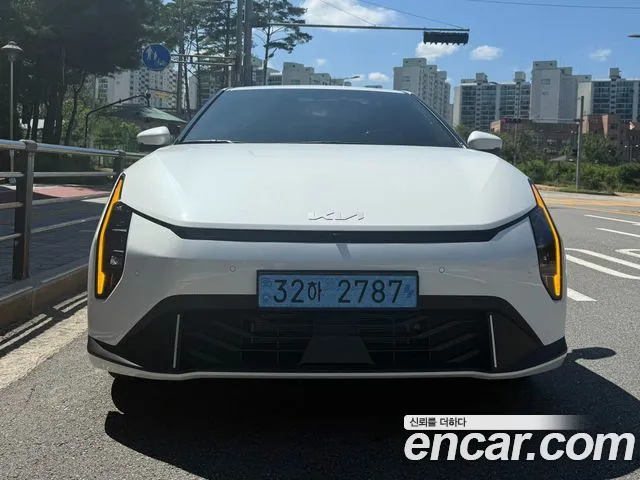 Kia EV4 2WD