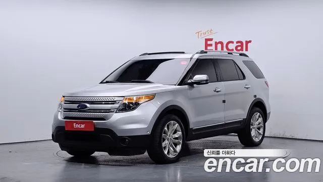Ford Explorer 3.5 Limited 4WD 5