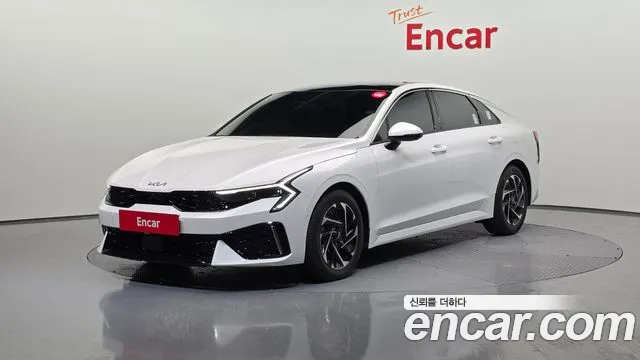 Kia The New K5 Hybrid 3 Signature