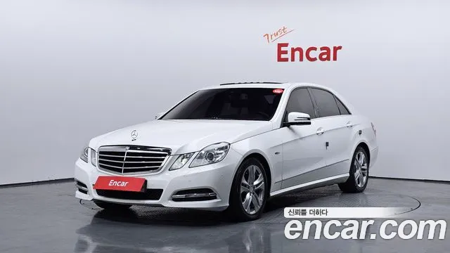 Mercedes-Benz E- W212 E220 CDI