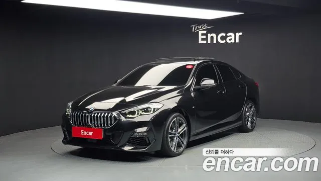 BMW 2 (F44) 220i M