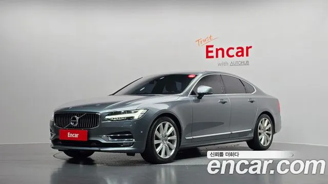 Volvo S90 T5