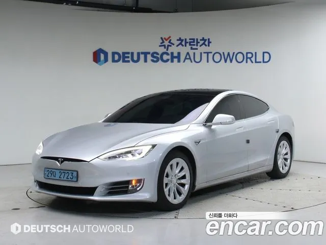 Tesla S 100D