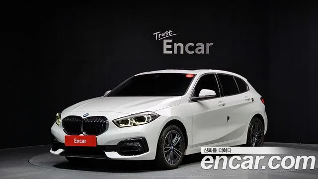 BMW 1 (F40) 120i