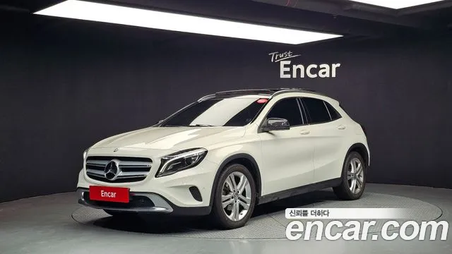 Mercedes-Benz GLA- X156 GLA200 d