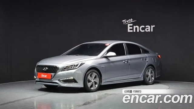 Hyundai LF Sonata Hybrid 2.0 HEV Premium