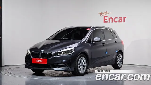 BMW 2 (F45)