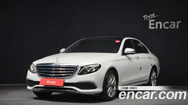 Mercedes-Benz E- W213 E300 4MATIC Exclusive