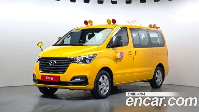 Hyundai The New Grand Starex 4WD