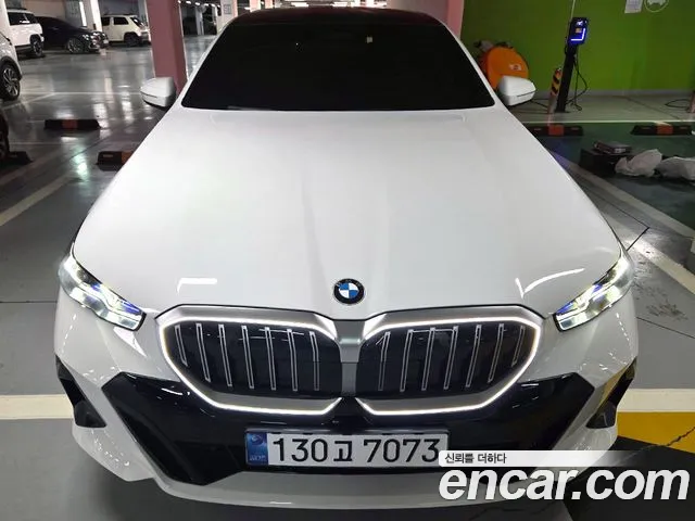 BMW 5 (G60) 520i M