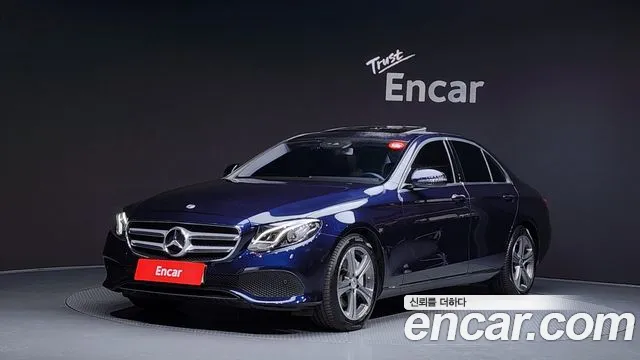 Mercedes-Benz E- W213 E300