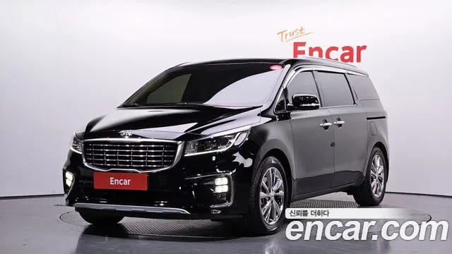 Kia The New Carnival 9 Prestige