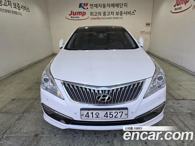 Hyundai Grandeur HG HG240