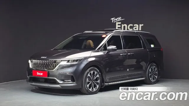 Kia Carnival 4 Gasoline 9 Signature