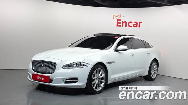 Jaguar All New XJ 3.0D Premium LWB X351