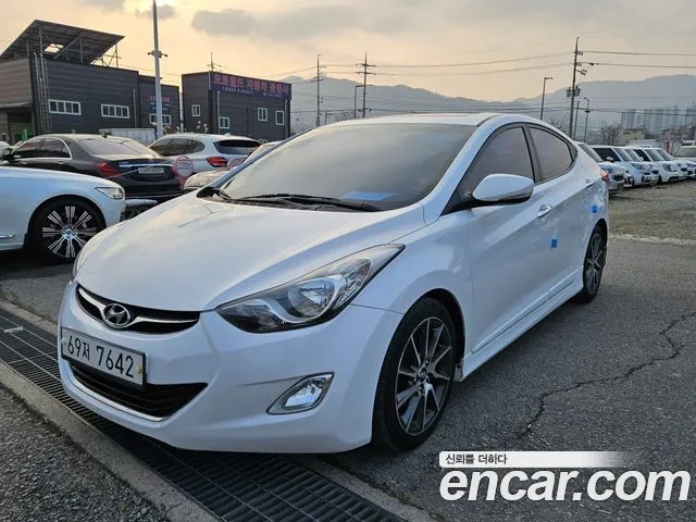 Hyundai Avante MD M16 GDI