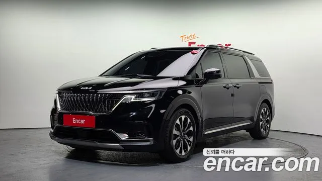 Kia Carnival 4 Gasoline 7 Noblesse