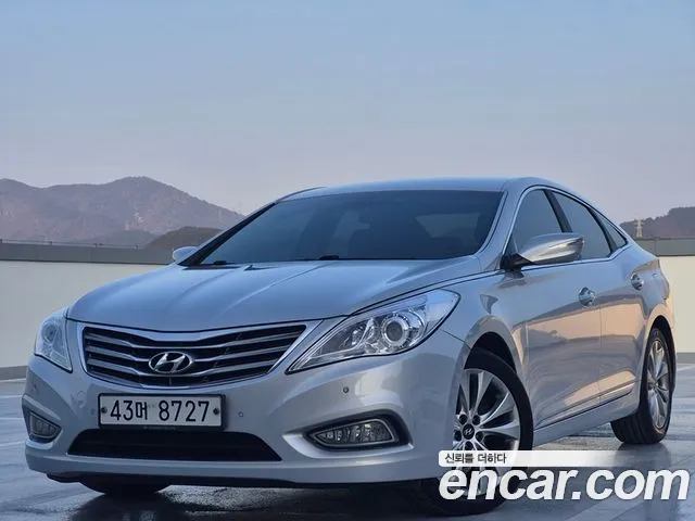 Hyundai Grandeur HG HG300