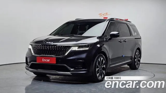Kia Carnival 4 Gasoline 7 Signature