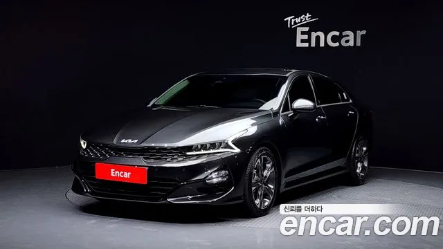 Kia K5 III 1.6 Turbo Prestige