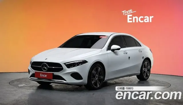 Mercedes-Benz A- W177 A220