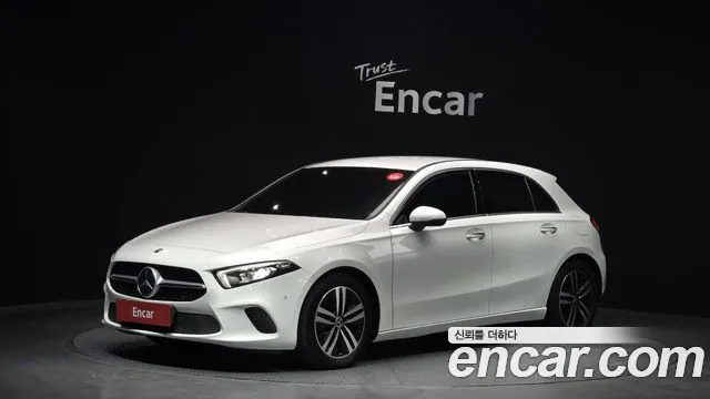 Mercedes-Benz A- W177 A220