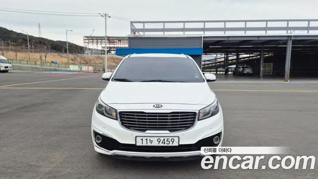 Kia All New Carnival 9 Prestige