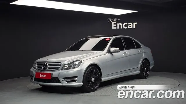 Mercedes-Benz C- W204 C200 CGI