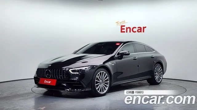 Mercedes-Benz AMG GT 4 43 4MATIC+