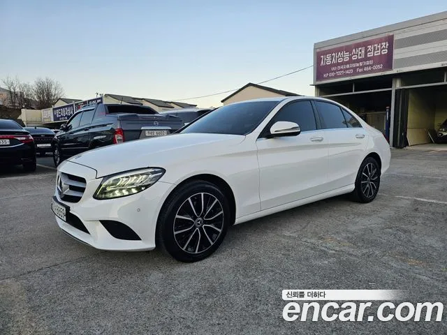 Mercedes-Benz C- W205 C200