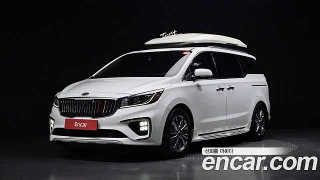Kia The New Carnival 9 Noblesse