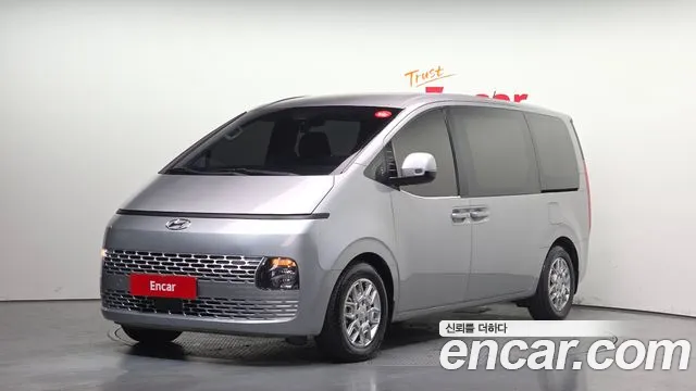 Hyundai Staria 9