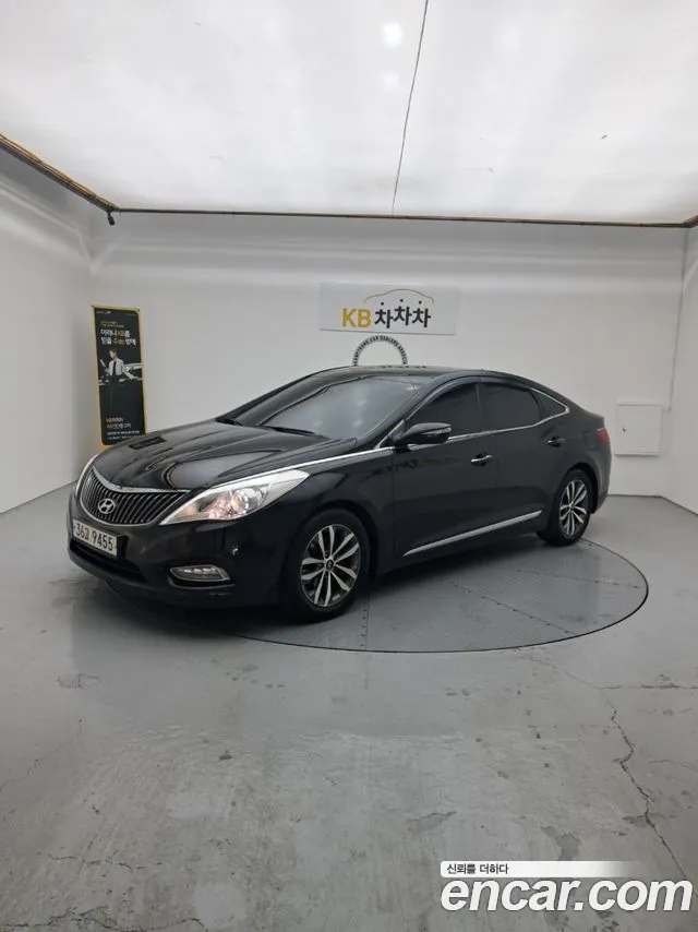 Hyundai Grandeur HG HG240