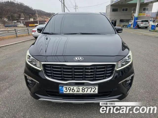 Kia The New Carnival 9 Prestige