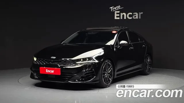 Kia K5 III 1.6 Turbo Signature