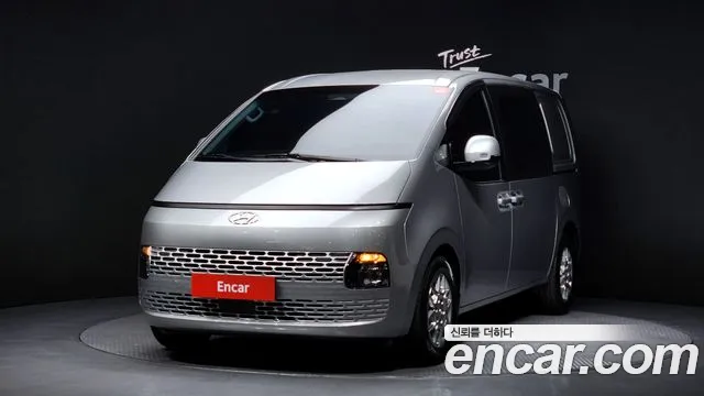Hyundai Staria L3.5 5