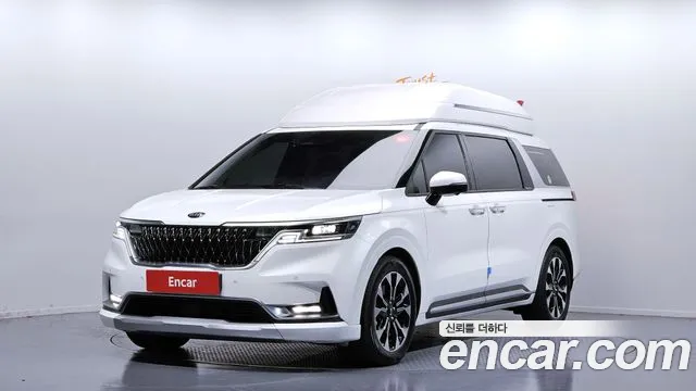 Kia Carnival 4 Gasoline 7 Signature
