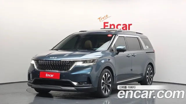 Kia Carnival 4 Gasoline 9 Noblesse