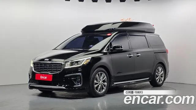 Kia The New Carnival 9 Noblesse