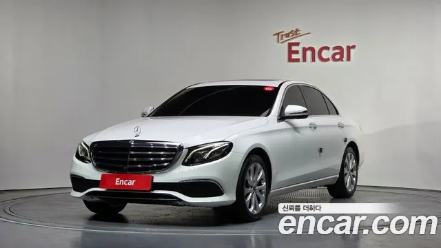 Mercedes-Benz E- W213 E300 Exclusive