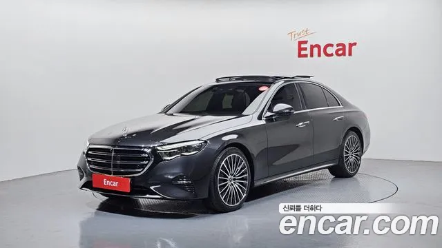 Mercedes-Benz E- W214 E450 4MATIC Exclusive