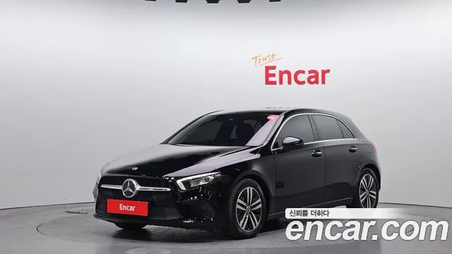 Mercedes-Benz A- W177 A220