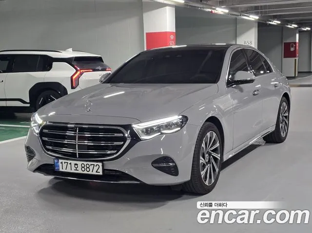 Mercedes-Benz E- W214 E300 4MATIC Exclusive