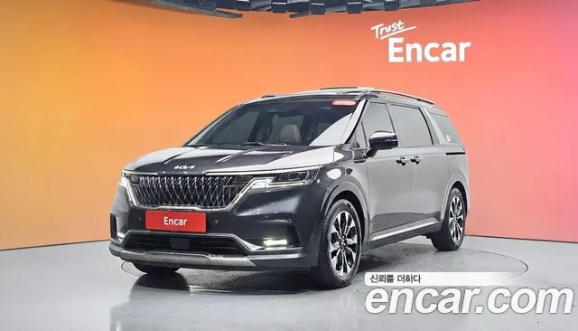 Kia Carnival 4 Gasoline 9 Signature