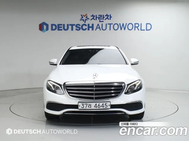 Mercedes-Benz E- W213 E220d Exclusive