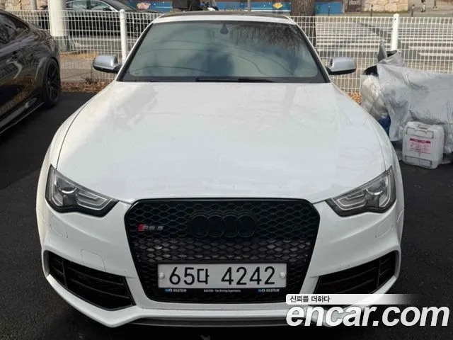 Audi RS5 4.2 FSI 8T3