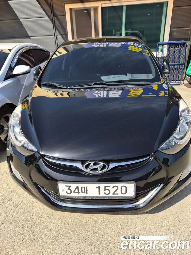 Hyundai Avante MD M16 GDI