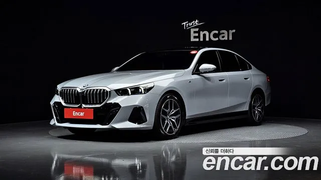 BMW 5 (G60) 520i M