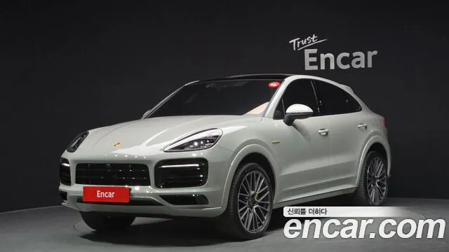 Porsche Cayenne (PO536) 3.0 E-Hybrid